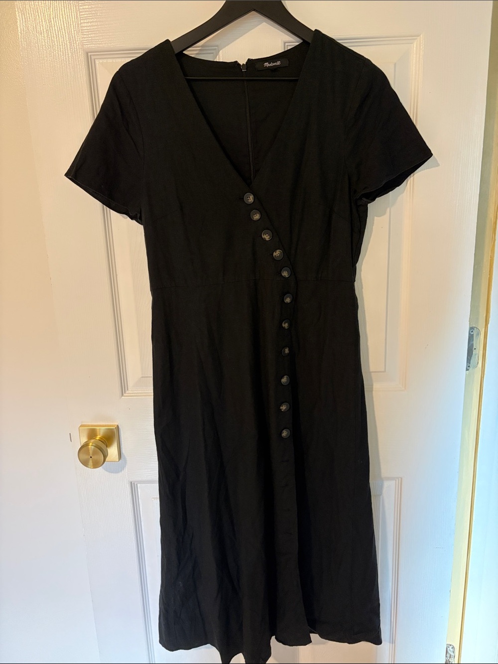 Madewell | Linen-Blend Button-Wrap Midi Dress in True Black | Size 8